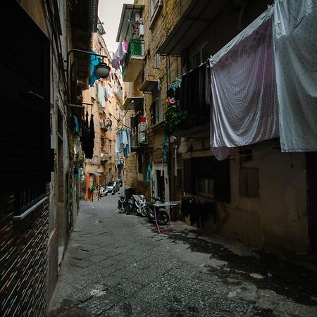 Apartament La Casa Di Nini Napoli Centro Zewnętrze zdjęcie
